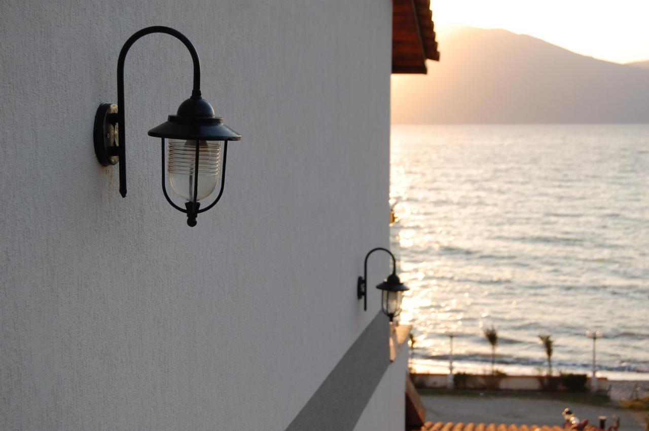 Hotel Ramosaco, Radhime, Vlore Экстерьер фото