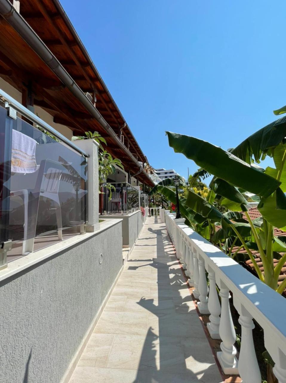 Hotel Ramosaco, Radhime, Vlore Экстерьер фото