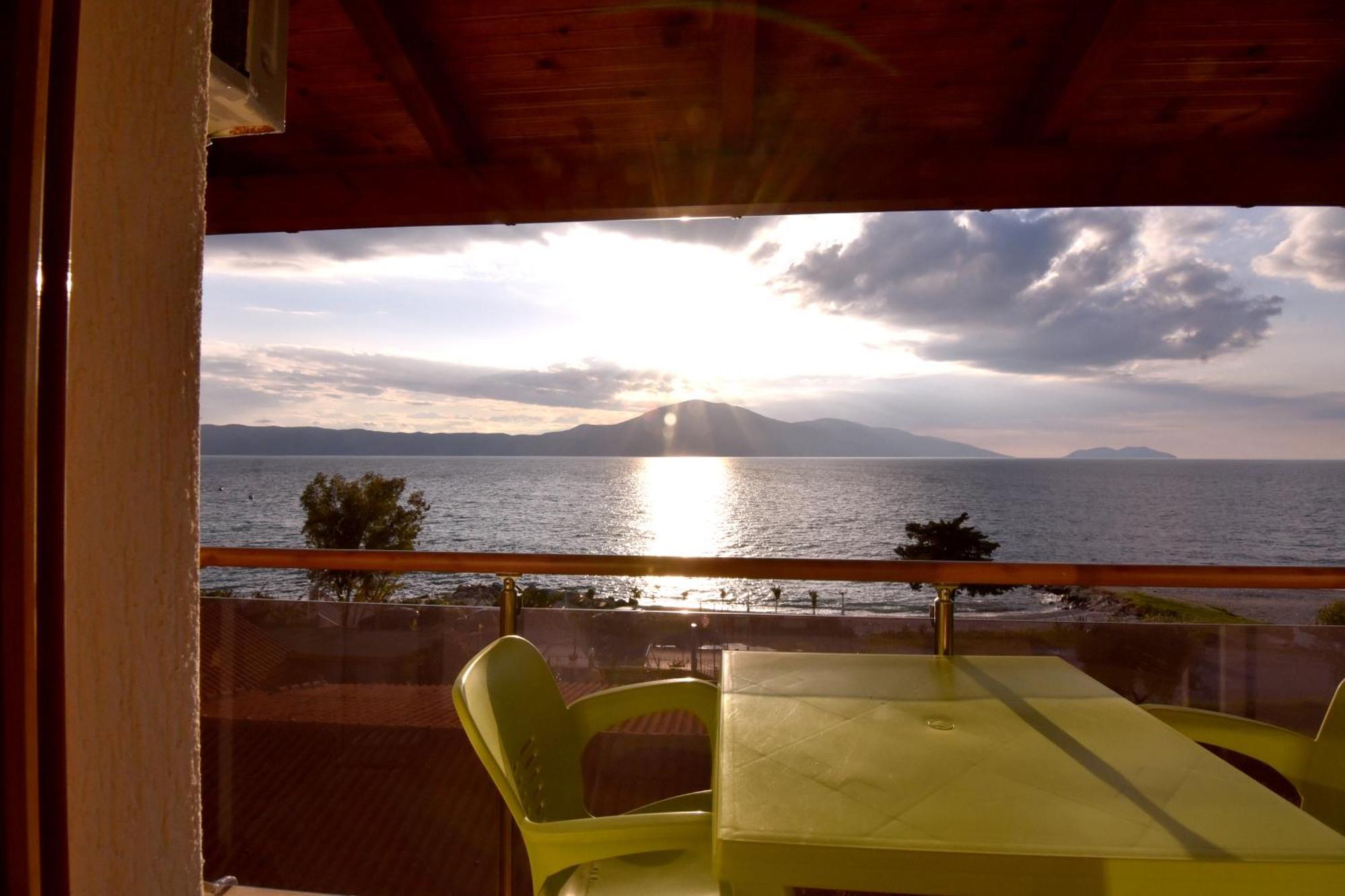 Hotel Ramosaco, Radhime, Vlore Экстерьер фото