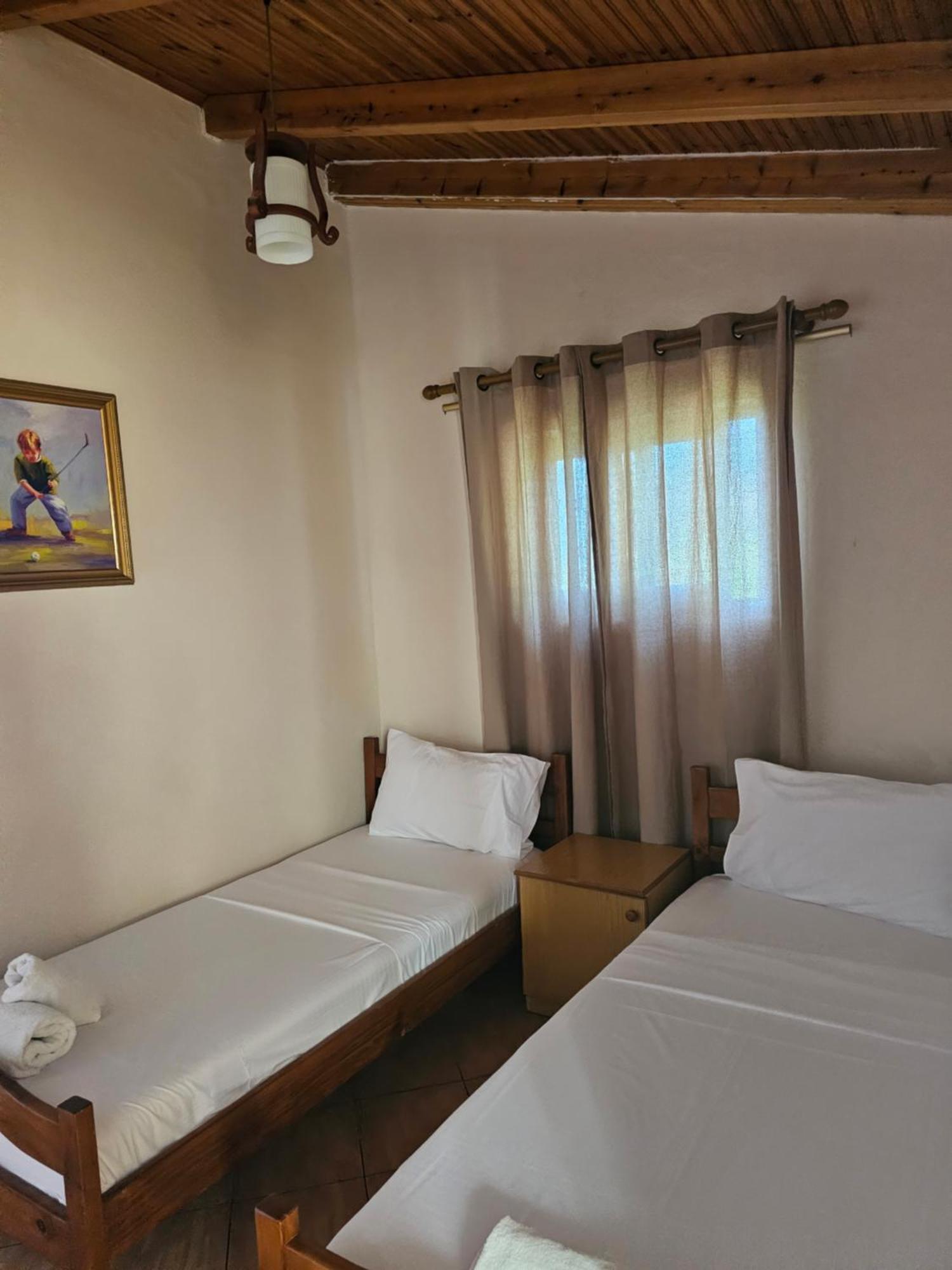 Hotel Ramosaco, Radhime, Vlore Экстерьер фото